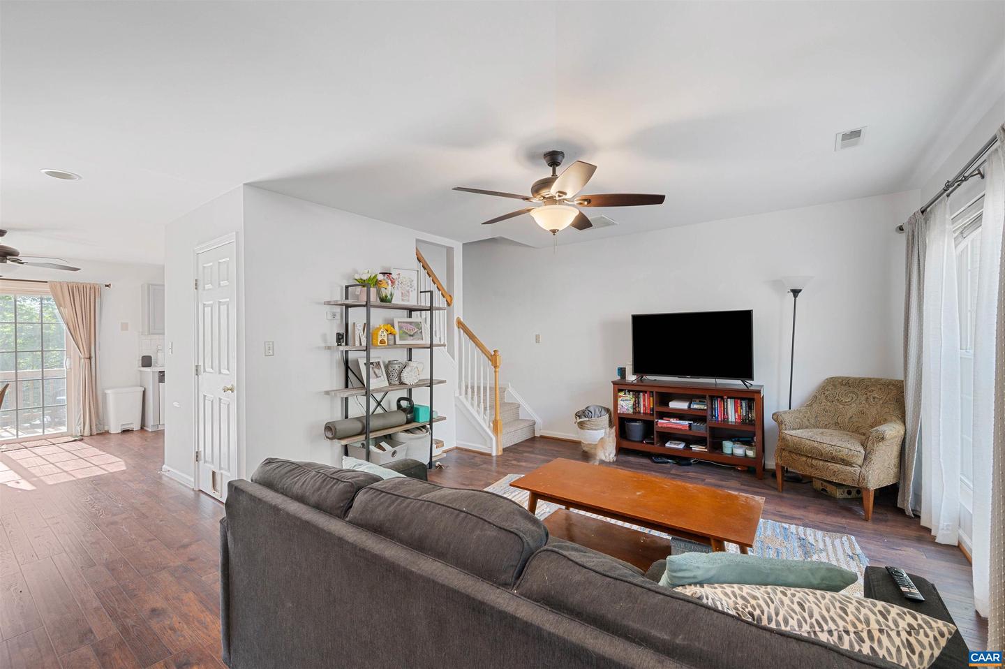 119 DANBURY CT, CHARLOTTESVILLE, Virginia 22902, 3 Bedrooms Bedrooms, ,2 BathroomsBathrooms,Residential,For sale,119 DANBURY CT,664838 MLS # 664838