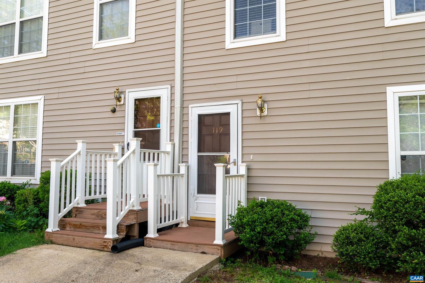 119 DANBURY CT, CHARLOTTESVILLE, Virginia 22902, 3 Bedrooms Bedrooms, ,2 BathroomsBathrooms,Residential,For sale,119 DANBURY CT,664838 MLS # 664838