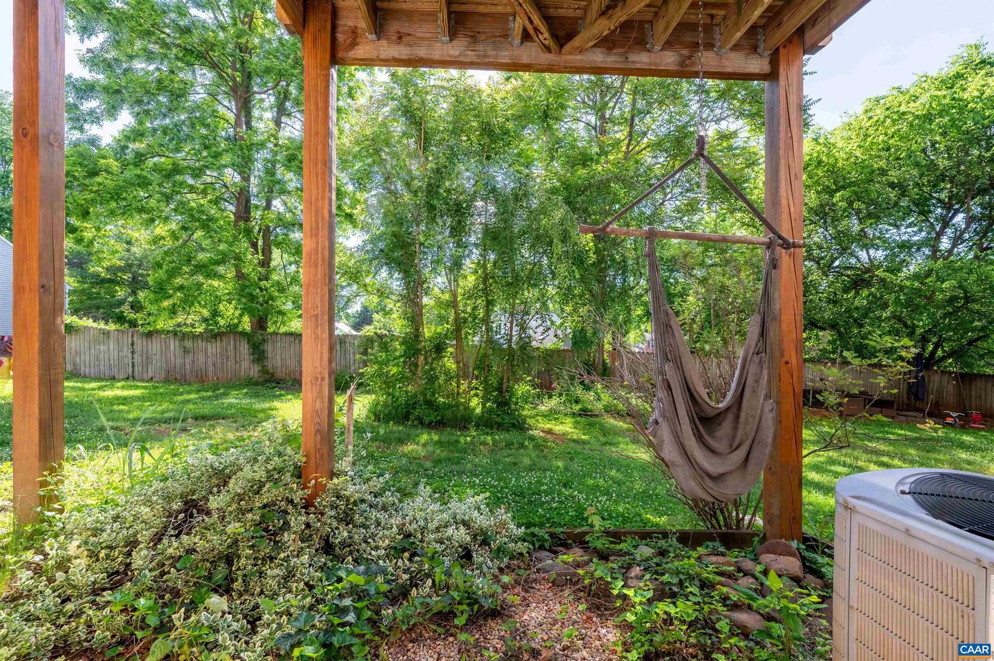 119 DANBURY CT, CHARLOTTESVILLE, Virginia 22902, 3 Bedrooms Bedrooms, ,2 BathroomsBathrooms,Residential,For sale,119 DANBURY CT,664838 MLS # 664838