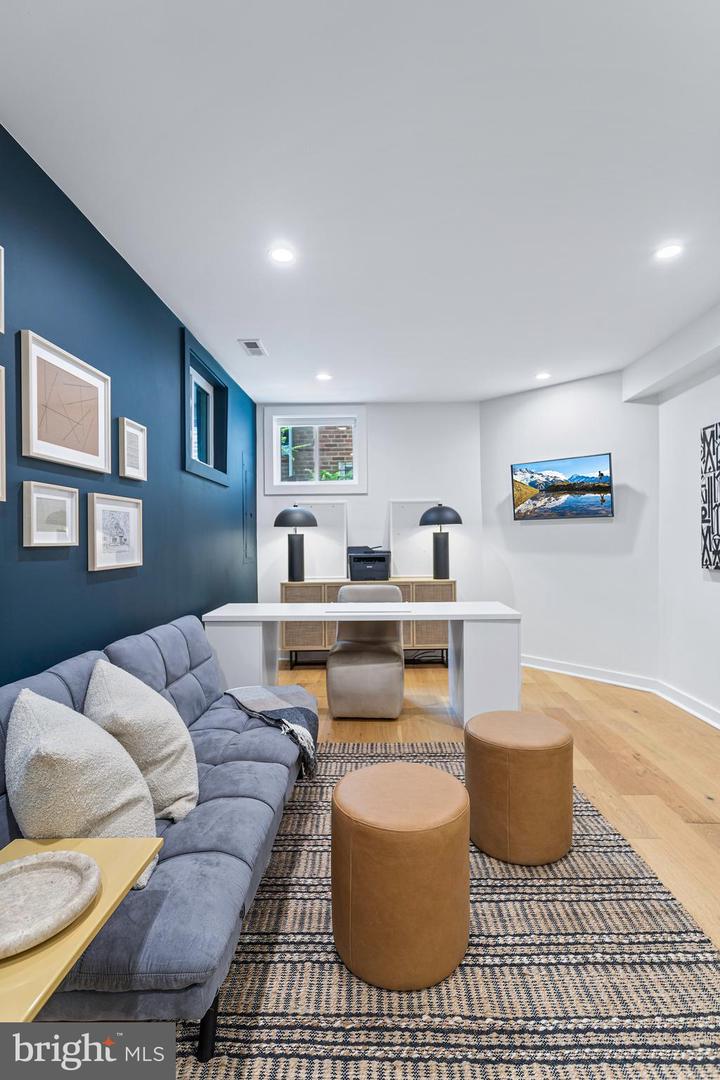 125 JEFFERSON ST NW, WASHINGTON, District Of Columbia 20011, 5 Bedrooms Bedrooms, ,3 BathroomsBathrooms,Residential,For sale,125 JEFFERSON ST NW,DCDC2202998 MLS # DCDC2202998