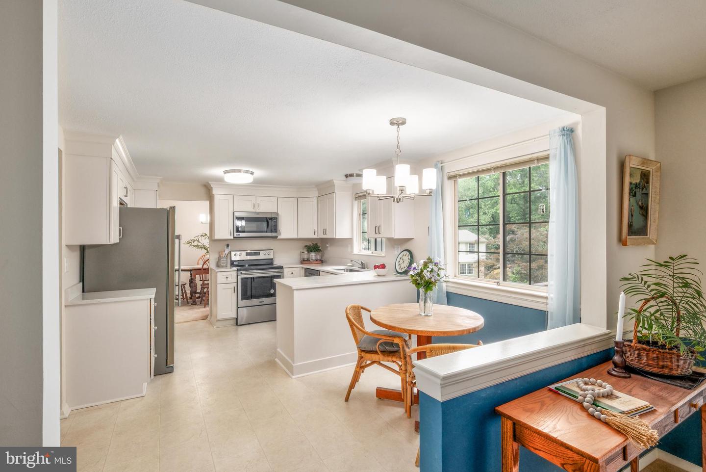 10712 FREDS OAK CT, BURKE, Virginia 22015, 4 Bedrooms Bedrooms, ,2 BathroomsBathrooms,Residential,For sale,10712 FREDS OAK CT,VAFX2191502 MLS # VAFX2191502