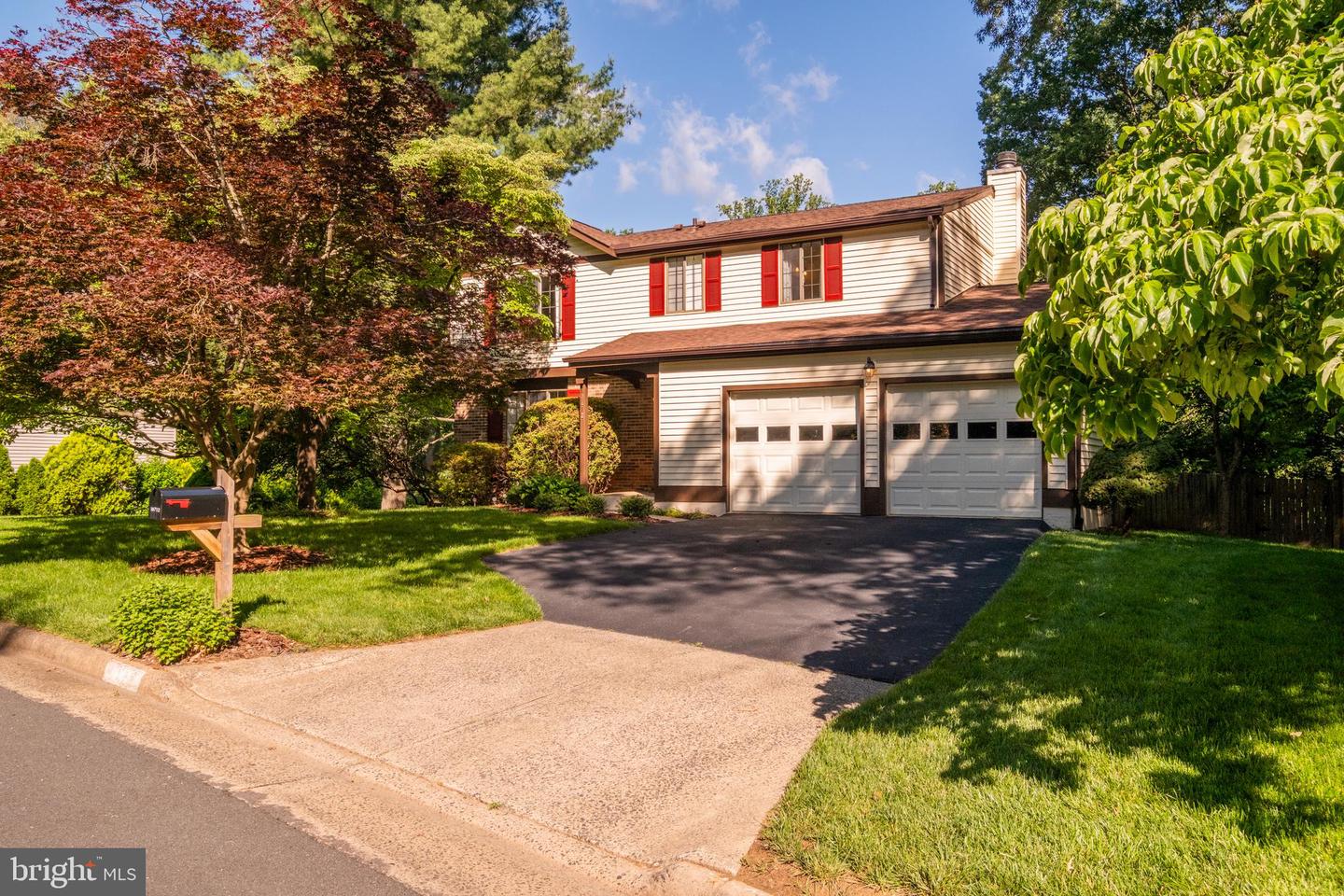 10712 FREDS OAK CT, BURKE, Virginia 22015, 4 Bedrooms Bedrooms, ,2 BathroomsBathrooms,Residential,For sale,10712 FREDS OAK CT,VAFX2191502 MLS # VAFX2191502