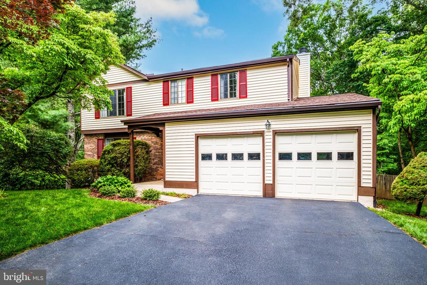 10712 FREDS OAK CT, BURKE, Virginia 22015, 4 Bedrooms Bedrooms, ,2 BathroomsBathrooms,Residential,For sale,10712 FREDS OAK CT,VAFX2191502 MLS # VAFX2191502