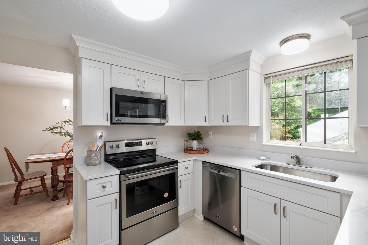10712 FREDS OAK CT, BURKE, Virginia 22015, 4 Bedrooms Bedrooms, ,2 BathroomsBathrooms,Residential,For sale,10712 FREDS OAK CT,VAFX2191502 MLS # VAFX2191502