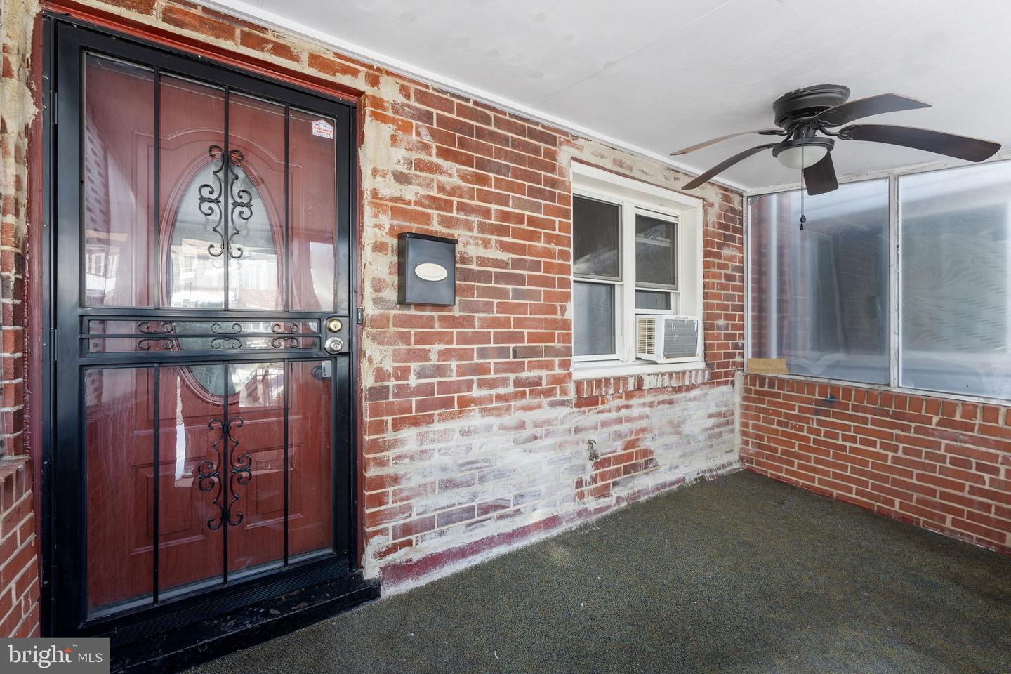 302 34TH PL NE, WASHINGTON, District Of Columbia 20019, 3 Bedrooms Bedrooms, ,2 BathroomsBathrooms,Residential,For sale,302 34TH PL NE,DCDC2172792 MLS # DCDC2172792
