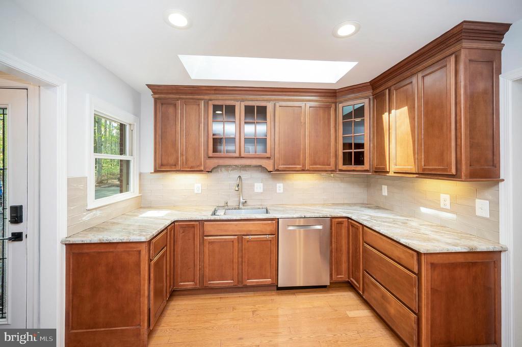 213 BIRCHSIDE CIR, LOCUST GROVE, Virginia 22508, 4 Bedrooms Bedrooms, ,3 BathroomsBathrooms,Residential,213 BIRCHSIDE CIR,VAOR2009482 MLS # VAOR2009482