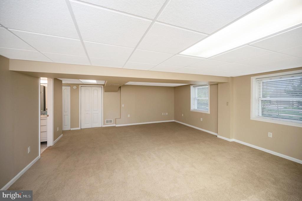 213 BIRCHSIDE CIR, LOCUST GROVE, Virginia 22508, 4 Bedrooms Bedrooms, ,3 BathroomsBathrooms,Residential,213 BIRCHSIDE CIR,VAOR2009482 MLS # VAOR2009482