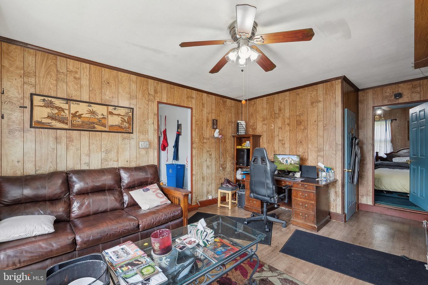 3603 ANNANDALE RD, ANNANDALE, Virginia 22003, 3 Bedrooms Bedrooms, 2 Rooms Rooms,3 BathroomsBathrooms,Residential,For sale,3603 ANNANDALE RD,VAFX2216368 MLS # VAFX2216368