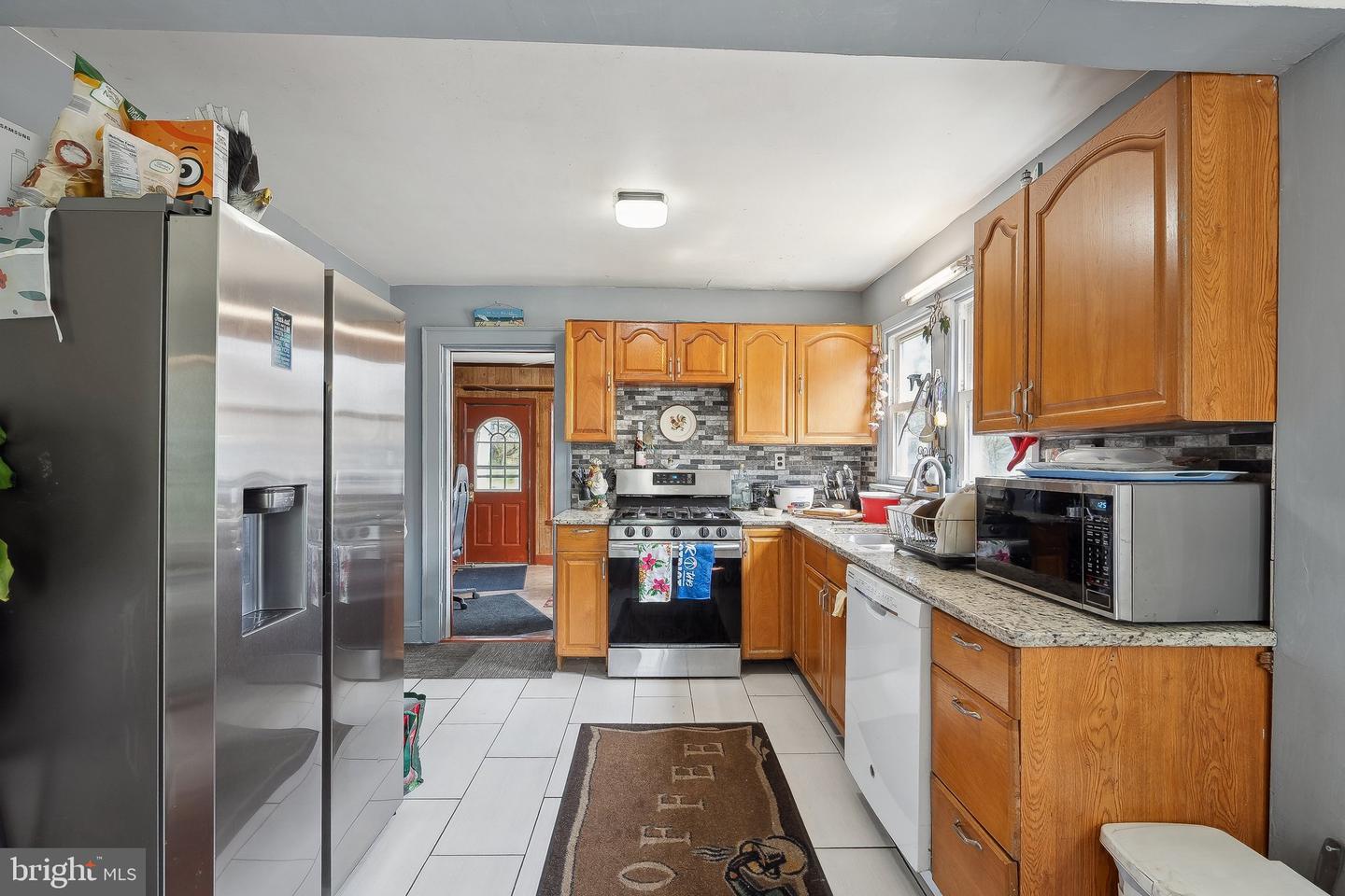 3603 ANNANDALE RD, ANNANDALE, Virginia 22003, 3 Bedrooms Bedrooms, 2 Rooms Rooms,3 BathroomsBathrooms,Residential,For sale,3603 ANNANDALE RD,VAFX2216368 MLS # VAFX2216368
