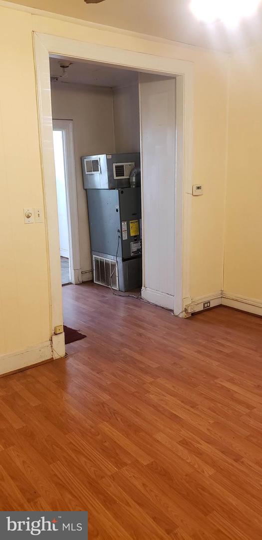 1831 L ST NE, WASHINGTON, District Of Columbia 20002, 2 Bedrooms Bedrooms, ,1 BathroomBathrooms,Residential,For sale,1831 L ST NE,DCDC2184194 MLS # DCDC2184194