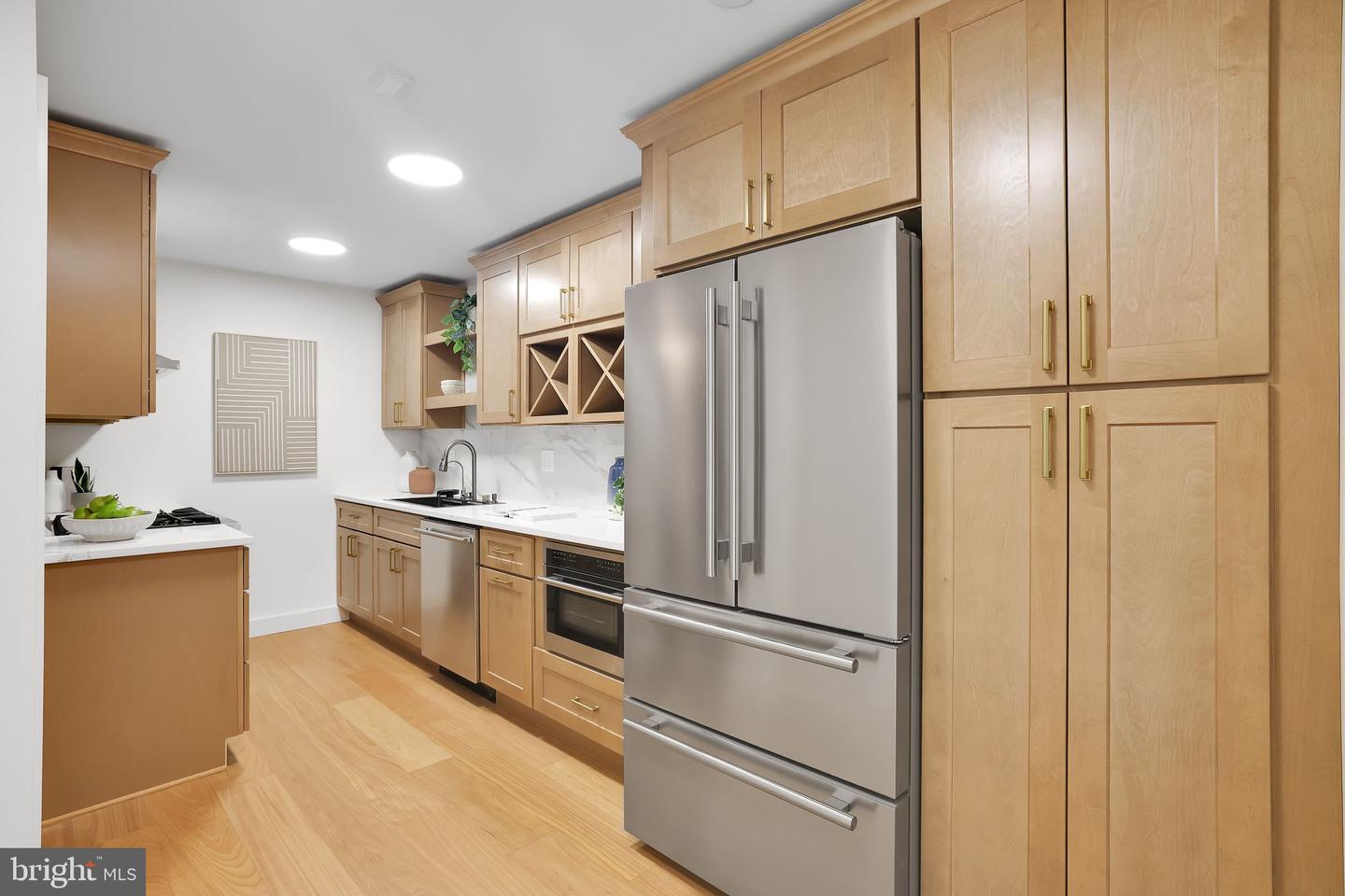2030 F ST NW #304, WASHINGTON, District Of Columbia 20006, 3 Bedrooms Bedrooms, ,2 BathroomsBathrooms,Residential,For sale,2030 F ST NW #304,DCDC2185924 MLS # DCDC2185924