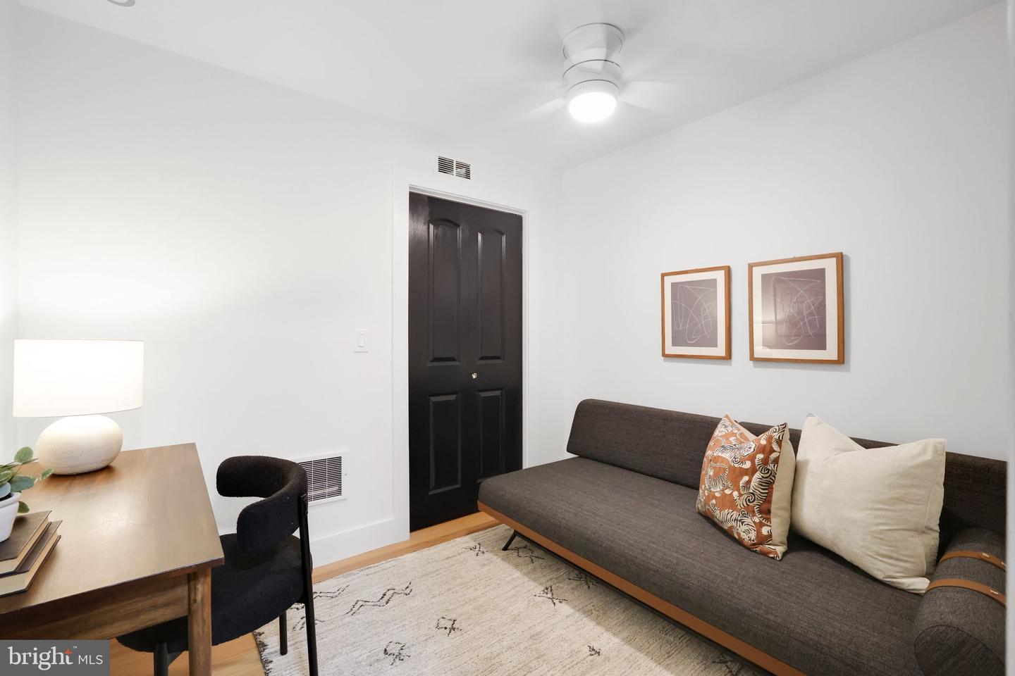 2030 F ST NW #304, WASHINGTON, District Of Columbia 20006, 3 Bedrooms Bedrooms, ,2 BathroomsBathrooms,Residential,For sale,2030 F ST NW #304,DCDC2185924 MLS # DCDC2185924