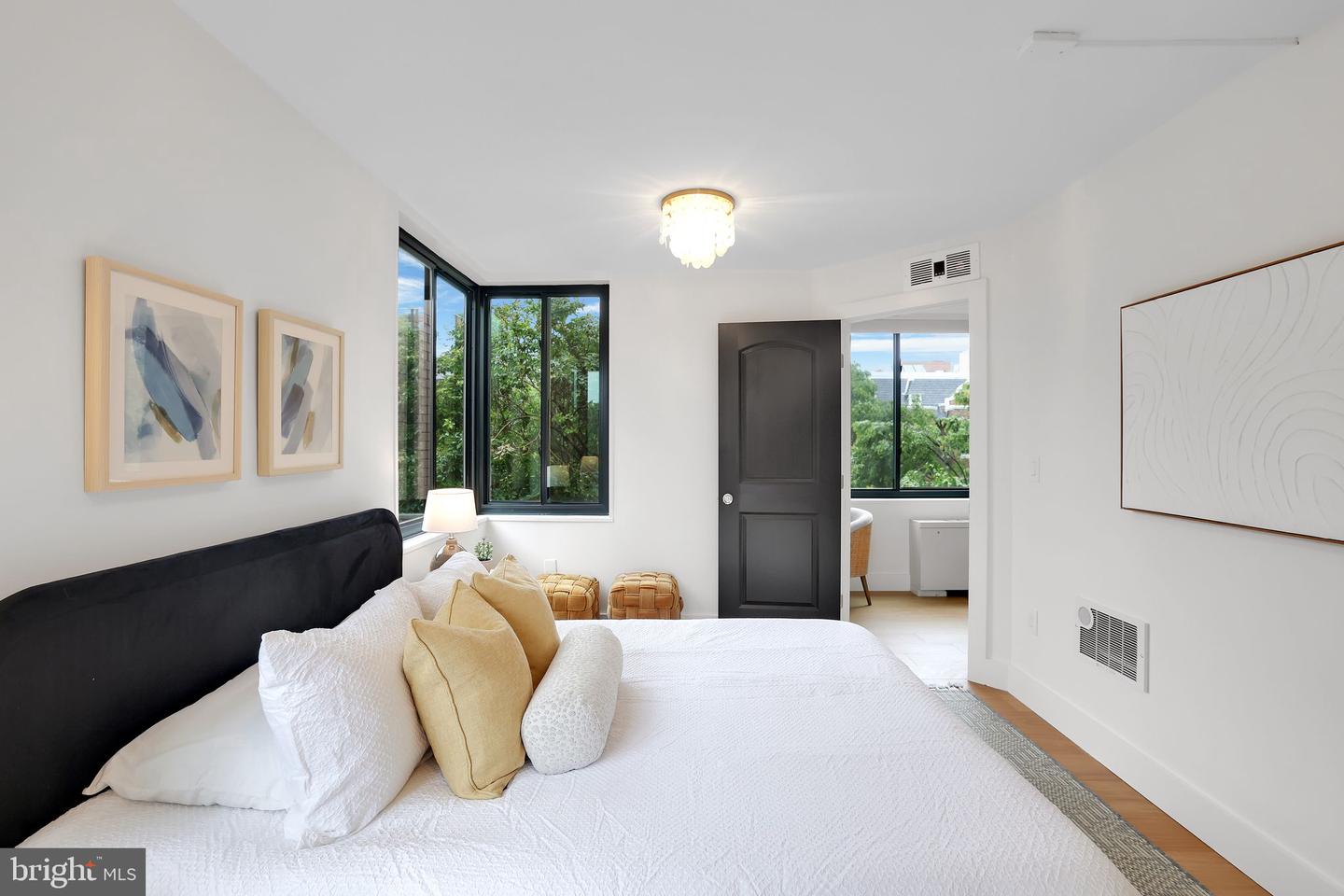 2030 F ST NW #304, WASHINGTON, District Of Columbia 20006, 3 Bedrooms Bedrooms, ,2 BathroomsBathrooms,Residential,For sale,2030 F ST NW #304,DCDC2185924 MLS # DCDC2185924