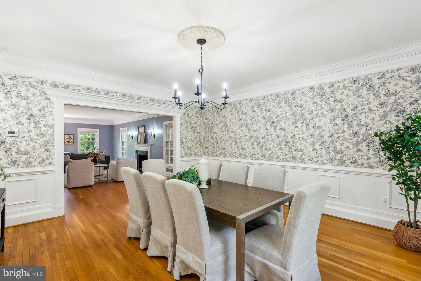 8702 OLD DOMINION DR, MCLEAN, Virginia 22102, 4 Bedrooms Bedrooms, ,4 BathroomsBathrooms,Residential,For sale,8702 OLD DOMINION DR,VAFX2223148 MLS # VAFX2223148