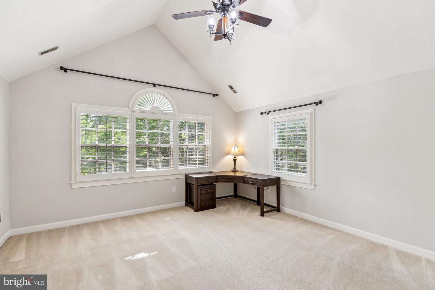 8702 OLD DOMINION DR, MCLEAN, Virginia 22102, 4 Bedrooms Bedrooms, ,4 BathroomsBathrooms,Residential,For sale,8702 OLD DOMINION DR,VAFX2223148 MLS # VAFX2223148