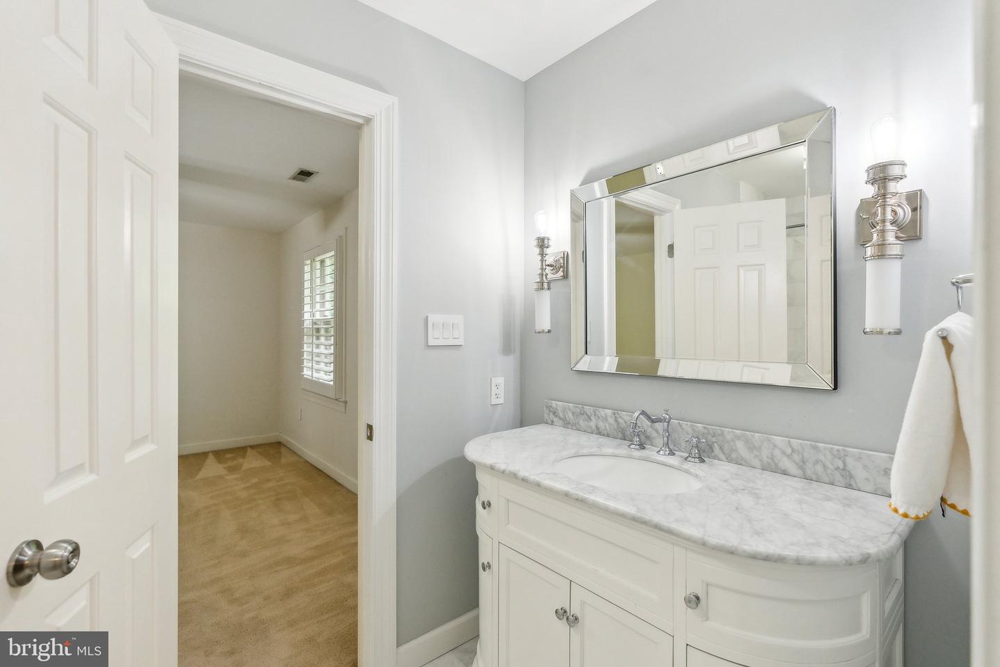 8702 OLD DOMINION DR, MCLEAN, Virginia 22102, 4 Bedrooms Bedrooms, ,4 BathroomsBathrooms,Residential,For sale,8702 OLD DOMINION DR,VAFX2223148 MLS # VAFX2223148