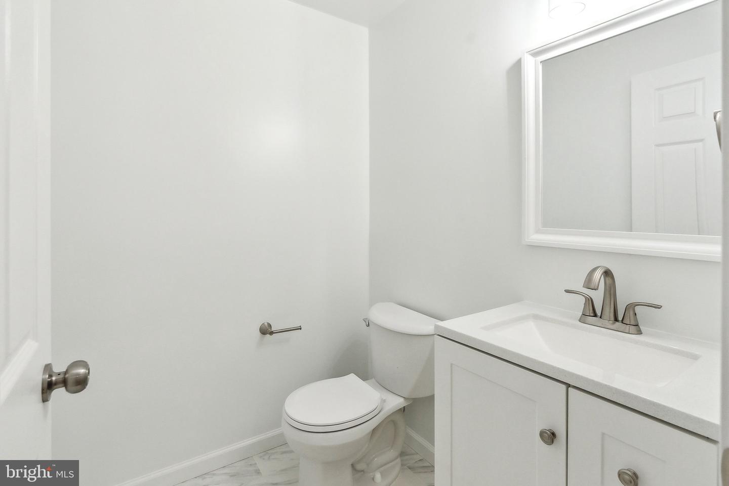 8702 OLD DOMINION DR, MCLEAN, Virginia 22102, 4 Bedrooms Bedrooms, ,4 BathroomsBathrooms,Residential,For sale,8702 OLD DOMINION DR,VAFX2223148 MLS # VAFX2223148
