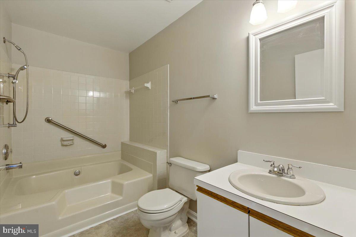 10204 FAIRE COMMONS CT, BURKE, Virginia 22015, 3 Bedrooms Bedrooms, ,3 BathroomsBathrooms,Residential,For sale,10204 FAIRE COMMONS CT,VAFX2224566 MLS # VAFX2224566