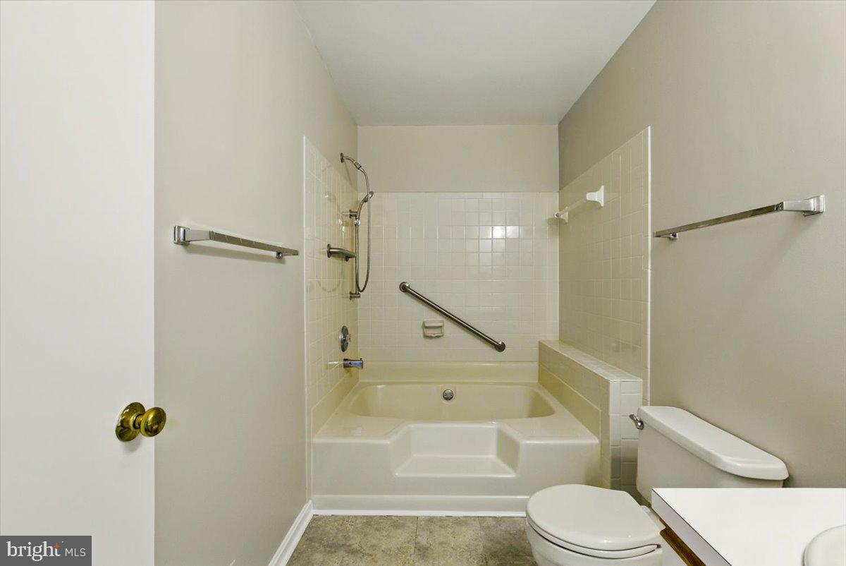 10204 FAIRE COMMONS CT, BURKE, Virginia 22015, 3 Bedrooms Bedrooms, ,3 BathroomsBathrooms,Residential,For sale,10204 FAIRE COMMONS CT,VAFX2224566 MLS # VAFX2224566