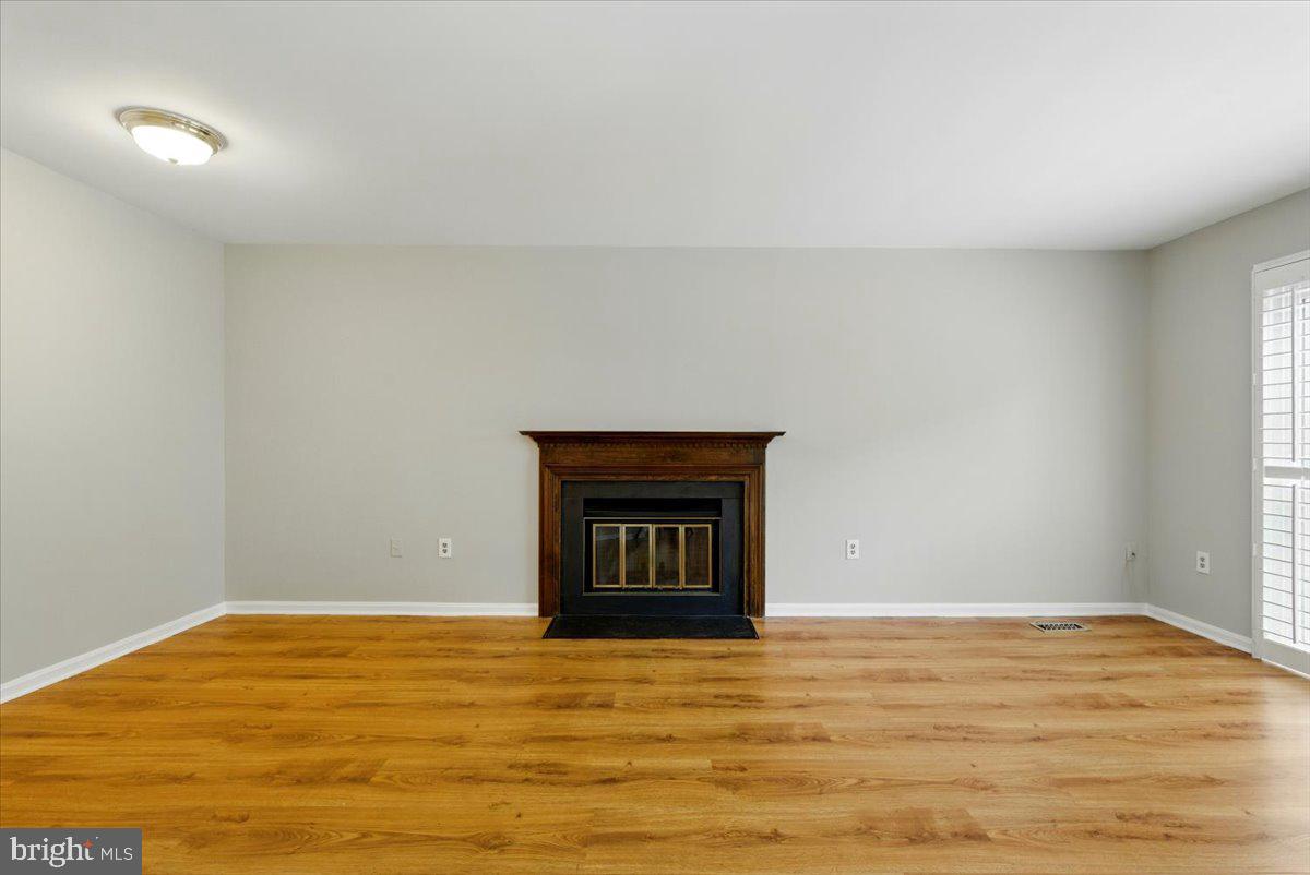 10204 FAIRE COMMONS CT, BURKE, Virginia 22015, 3 Bedrooms Bedrooms, ,3 BathroomsBathrooms,Residential,For sale,10204 FAIRE COMMONS CT,VAFX2224566 MLS # VAFX2224566