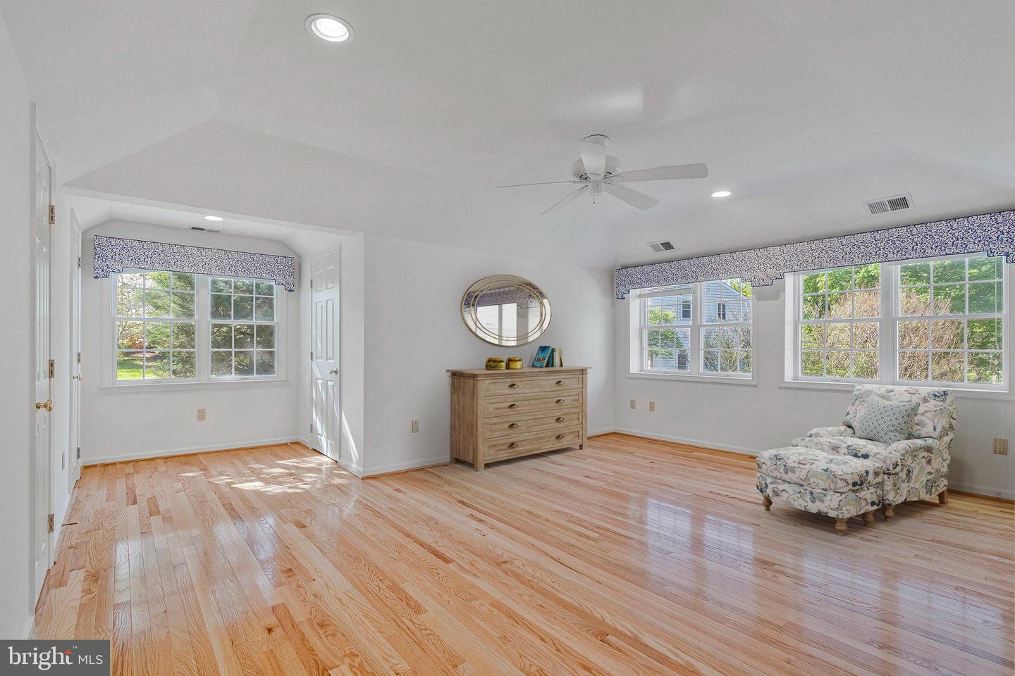 1114 TROTTING HORSE LN, GREAT FALLS, Virginia 22066, 6 Bedrooms Bedrooms, ,3 BathroomsBathrooms,Residential,For sale,1114 TROTTING HORSE LN,VAFX2225320 MLS # VAFX2225320