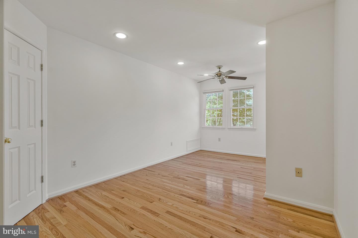 1114 TROTTING HORSE LN, GREAT FALLS, Virginia 22066, 6 Bedrooms Bedrooms, ,3 BathroomsBathrooms,Residential,For sale,1114 TROTTING HORSE LN,VAFX2225320 MLS # VAFX2225320