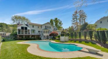 1114 TROTTING HORSE LN, GREAT FALLS, Virginia 22066, 6 Bedrooms Bedrooms, ,3 BathroomsBathrooms,Residential,For sale,1114 TROTTING HORSE LN,VAFX2225320 MLS # VAFX2225320