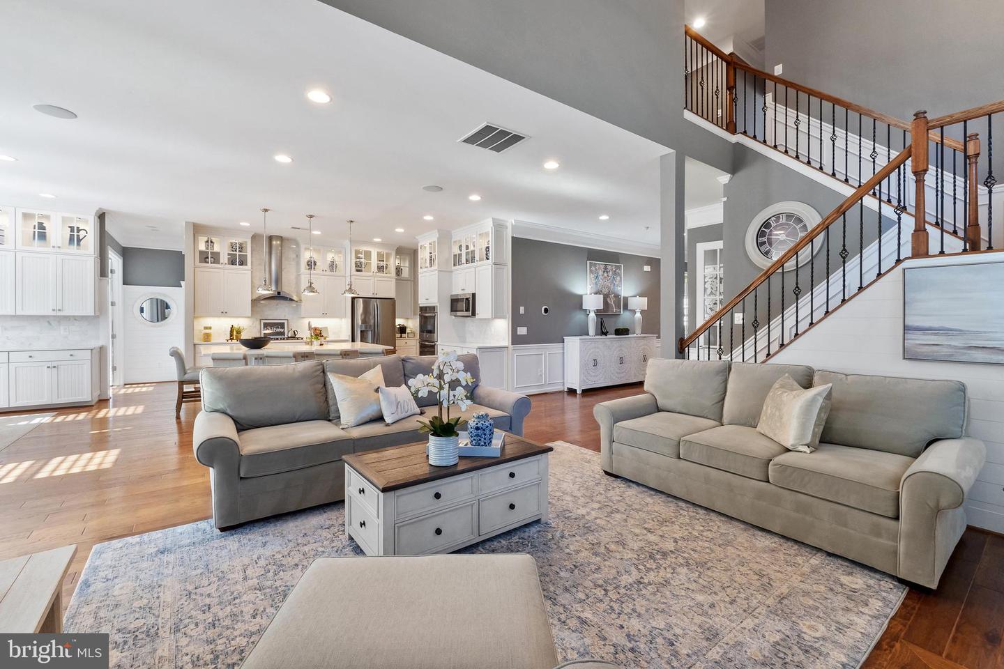 1017 AKAN ST SE, LEESBURG, Virginia 20175, 6 Bedrooms Bedrooms, ,4 BathroomsBathrooms,Residential,For sale,1017 AKAN ST SE,VALO2090524 MLS # VALO2090524