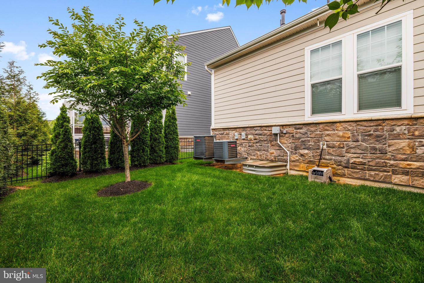1017 AKAN ST SE, LEESBURG, Virginia 20175, 6 Bedrooms Bedrooms, ,4 BathroomsBathrooms,Residential,For sale,1017 AKAN ST SE,VALO2090524 MLS # VALO2090524