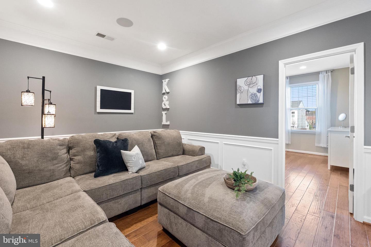 1017 AKAN ST SE, LEESBURG, Virginia 20175, 6 Bedrooms Bedrooms, ,4 BathroomsBathrooms,Residential,For sale,1017 AKAN ST SE,VALO2090524 MLS # VALO2090524
