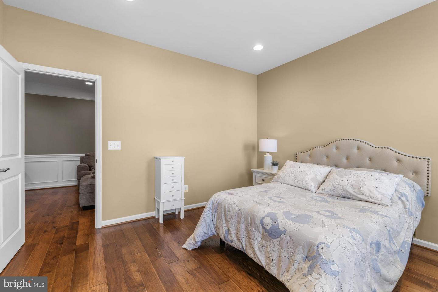 1017 AKAN ST SE, LEESBURG, Virginia 20175, 6 Bedrooms Bedrooms, ,4 BathroomsBathrooms,Residential,For sale,1017 AKAN ST SE,VALO2090524 MLS # VALO2090524