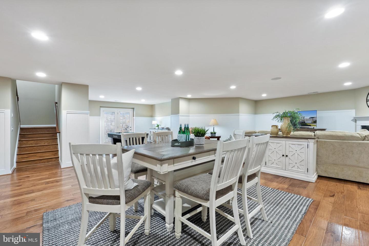 1017 AKAN ST SE, LEESBURG, Virginia 20175, 6 Bedrooms Bedrooms, ,4 BathroomsBathrooms,Residential,For sale,1017 AKAN ST SE,VALO2090524 MLS # VALO2090524