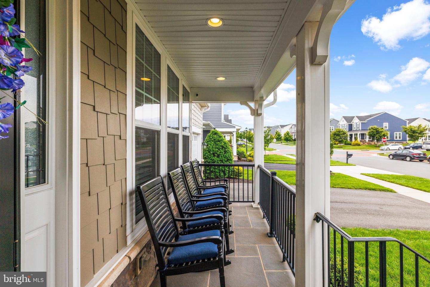 1017 AKAN ST SE, LEESBURG, Virginia 20175, 6 Bedrooms Bedrooms, ,4 BathroomsBathrooms,Residential,For sale,1017 AKAN ST SE,VALO2090524 MLS # VALO2090524