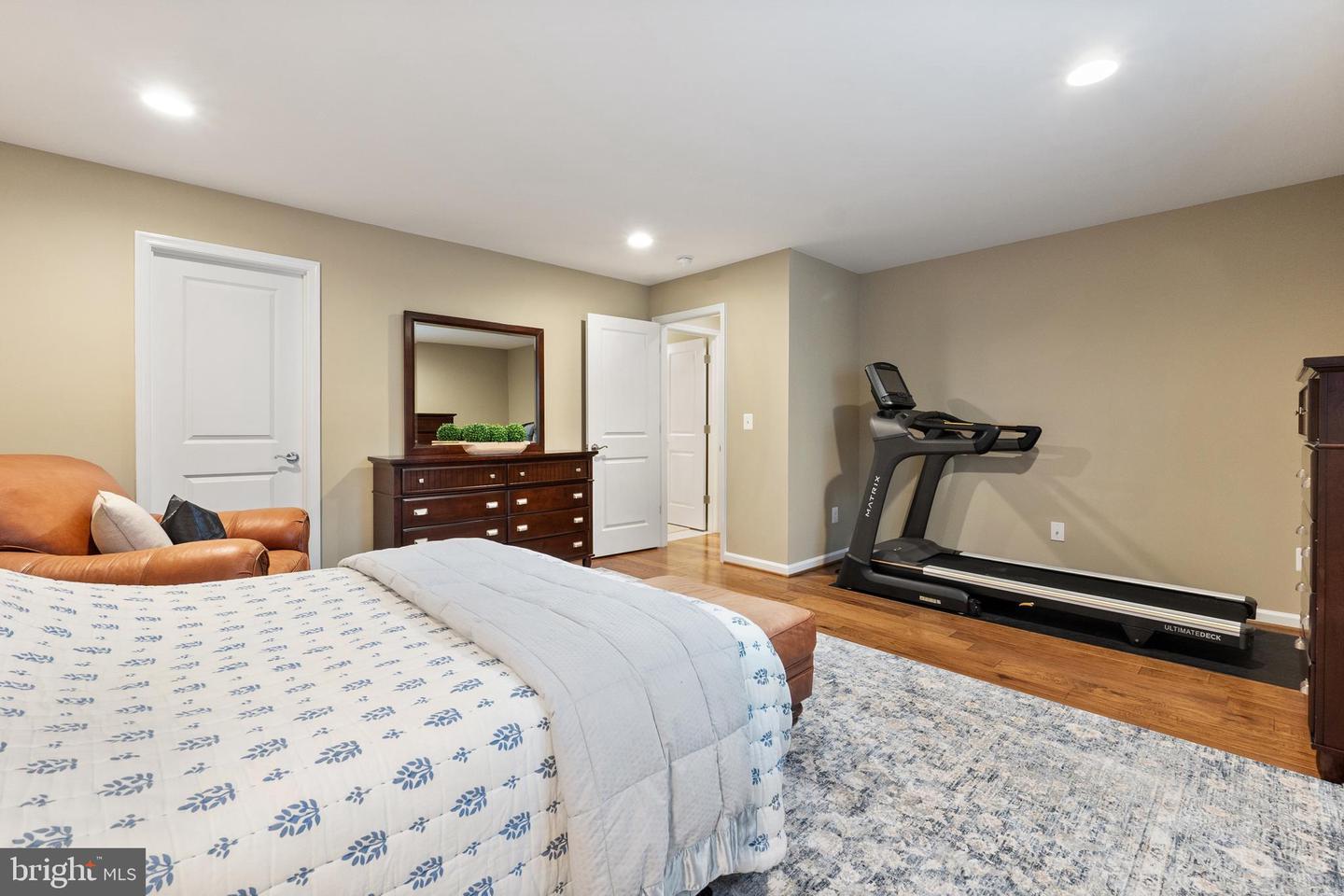1017 AKAN ST SE, LEESBURG, Virginia 20175, 6 Bedrooms Bedrooms, ,4 BathroomsBathrooms,Residential,For sale,1017 AKAN ST SE,VALO2090524 MLS # VALO2090524