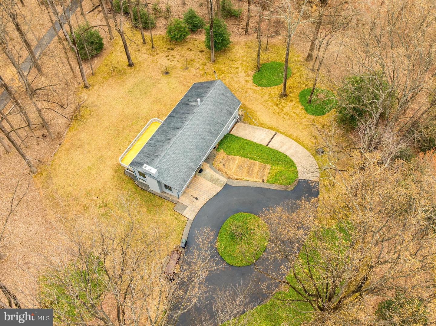 247 SPRINGVALE RD, GREAT FALLS, Virginia 22066, 4 Bedrooms Bedrooms, ,4 BathroomsBathrooms,Residential,For sale,247 SPRINGVALE RD,VAFX2228488 MLS # VAFX2228488
