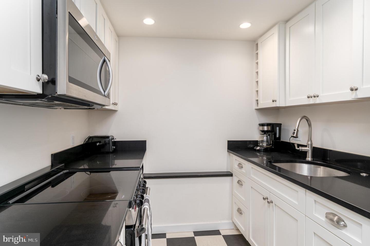 1737 CHURCH ST NW, WASHINGTON, District Of Columbia 20036, 4 Bedrooms Bedrooms, ,3 BathroomsBathrooms,Residential,For sale,1737 CHURCH ST NW,DCDC2191020 MLS # DCDC2191020