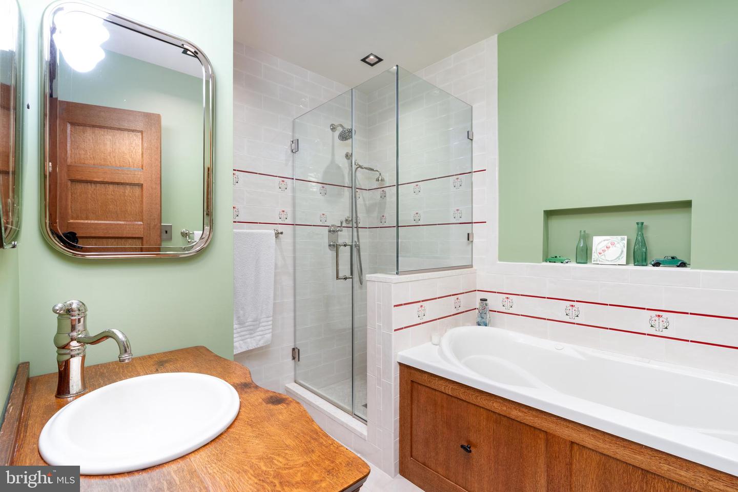 1737 CHURCH ST NW, WASHINGTON, District Of Columbia 20036, 4 Bedrooms Bedrooms, ,3 BathroomsBathrooms,Residential,For sale,1737 CHURCH ST NW,DCDC2191020 MLS # DCDC2191020