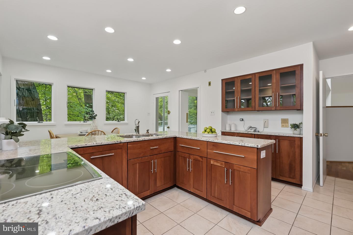 2603 KLINGLE RD NW, WASHINGTON, District Of Columbia 20008, 3 Bedrooms Bedrooms, ,2 BathroomsBathrooms,Residential,For sale,2603 KLINGLE RD NW,DCDC2191318 MLS # DCDC2191318