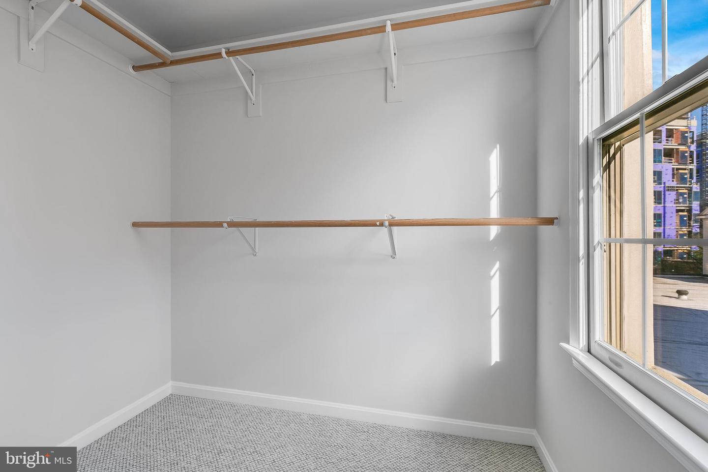311 HEARTHSTONE MEWS, ALEXANDRIA, Virginia 22314, 3 Bedrooms Bedrooms, ,3 BathroomsBathrooms,Residential,For sale,311 HEARTHSTONE MEWS,VAAX2043078 MLS # VAAX2043078
