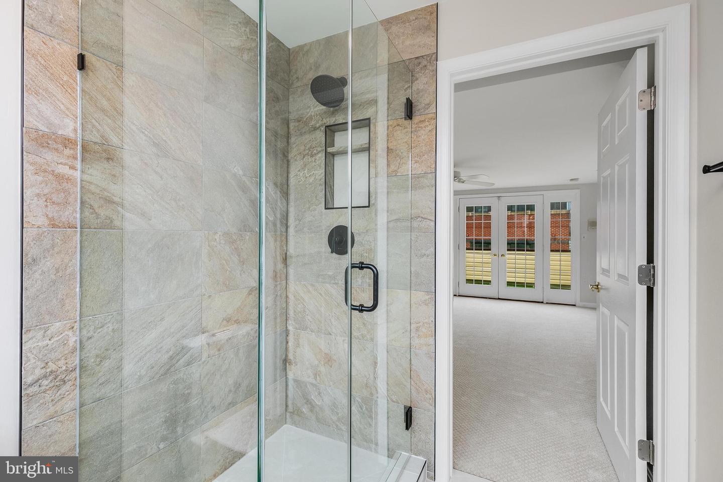 311 HEARTHSTONE MEWS, ALEXANDRIA, Virginia 22314, 3 Bedrooms Bedrooms, ,3 BathroomsBathrooms,Residential,For sale,311 HEARTHSTONE MEWS,VAAX2043078 MLS # VAAX2043078