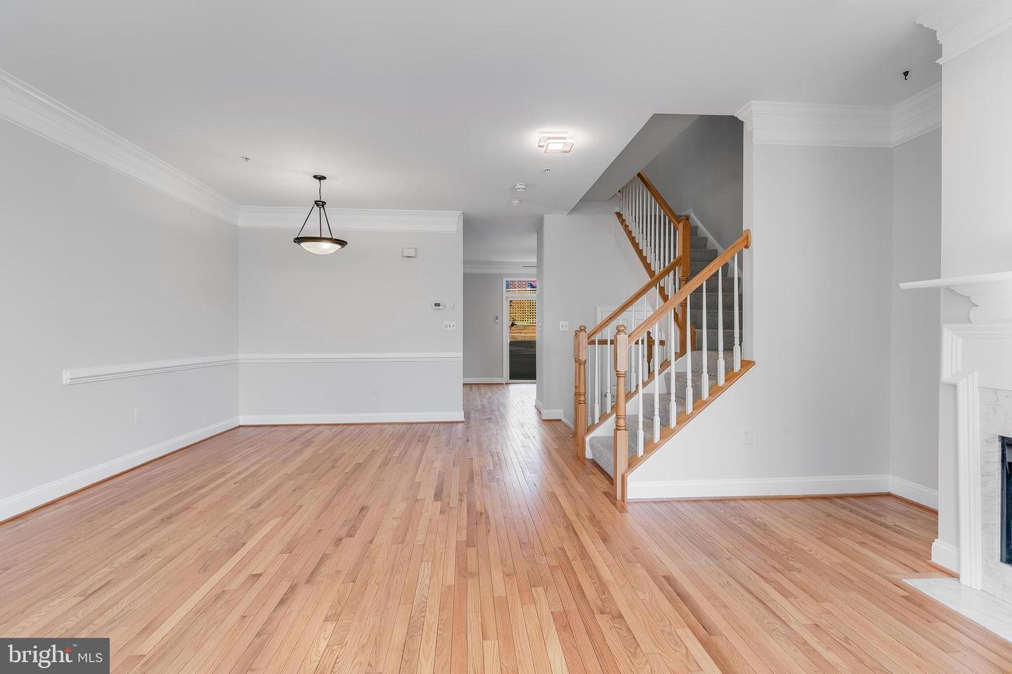 311 HEARTHSTONE MEWS, ALEXANDRIA, Virginia 22314, 3 Bedrooms Bedrooms, ,3 BathroomsBathrooms,Residential,For sale,311 HEARTHSTONE MEWS,VAAX2043078 MLS # VAAX2043078