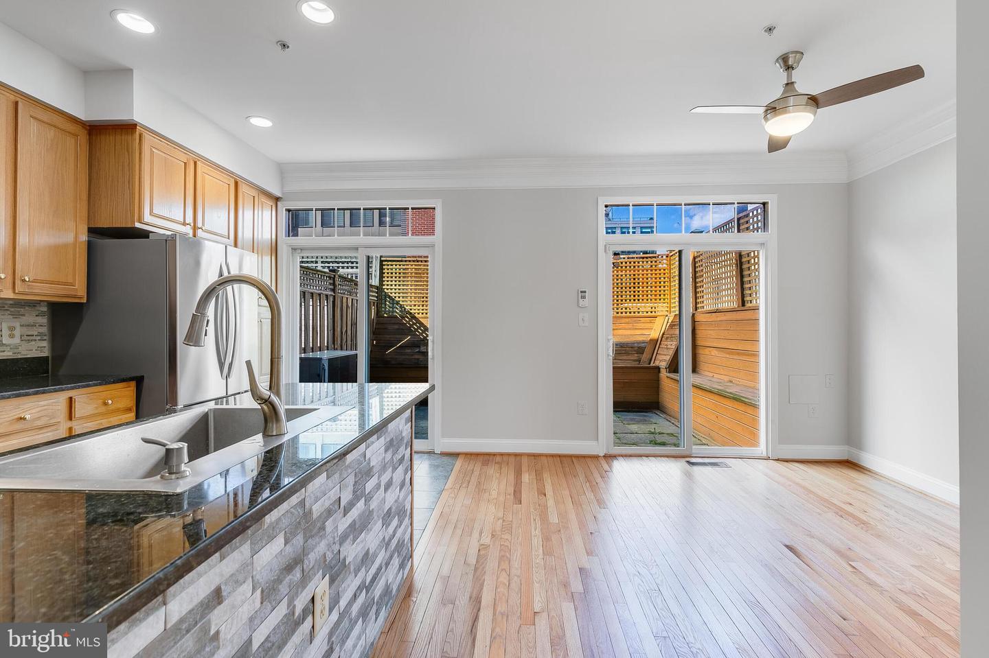 311 HEARTHSTONE MEWS, ALEXANDRIA, Virginia 22314, 3 Bedrooms Bedrooms, ,3 BathroomsBathrooms,Residential,For sale,311 HEARTHSTONE MEWS,VAAX2043078 MLS # VAAX2043078