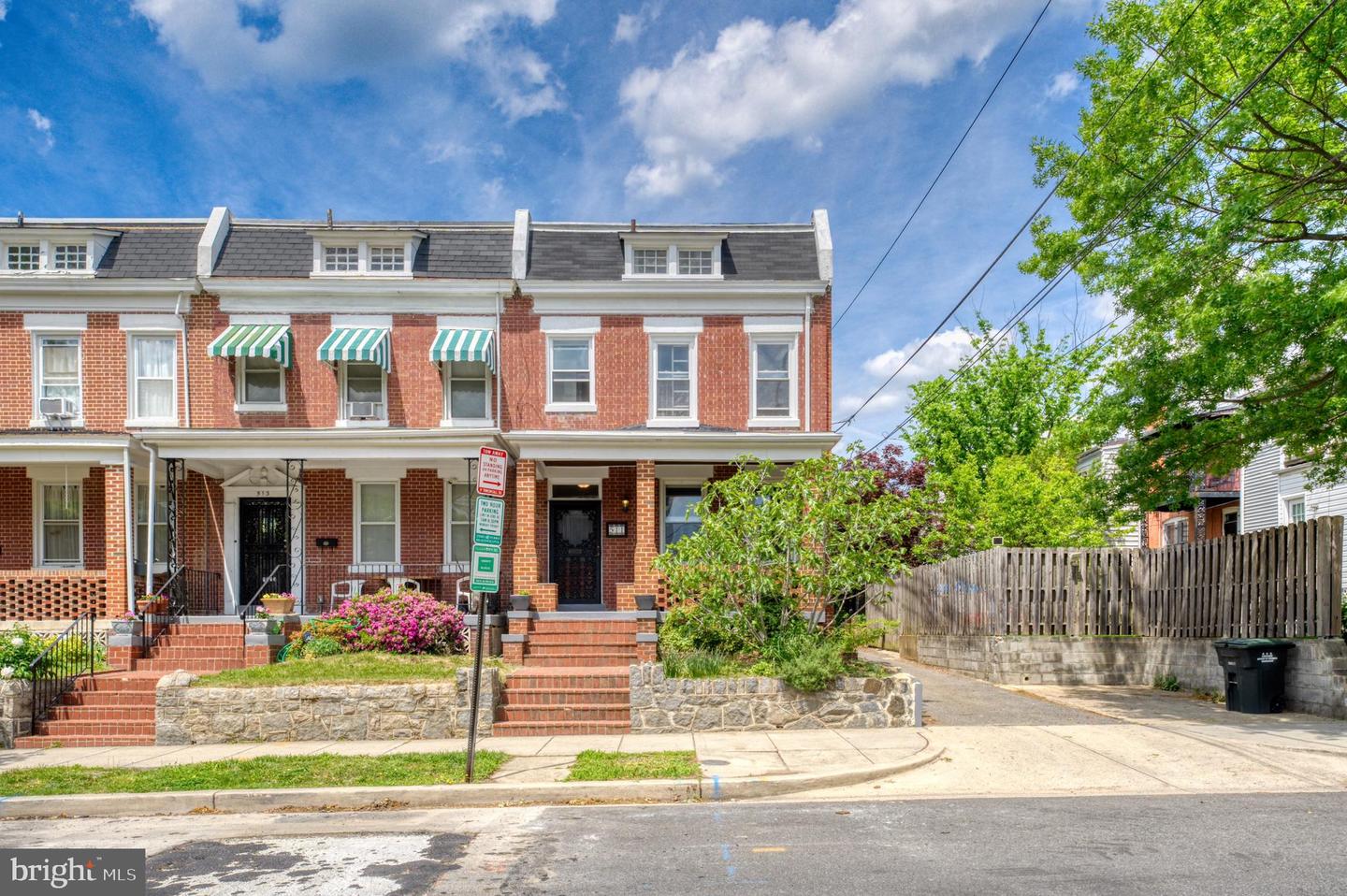 511 TAYLOR ST NW, WASHINGTON, District Of Columbia 20011, 3 Bedrooms Bedrooms, ,3 BathroomsBathrooms,Residential,For sale,511 TAYLOR ST NW,DCDC2192020 MLS # DCDC2192020