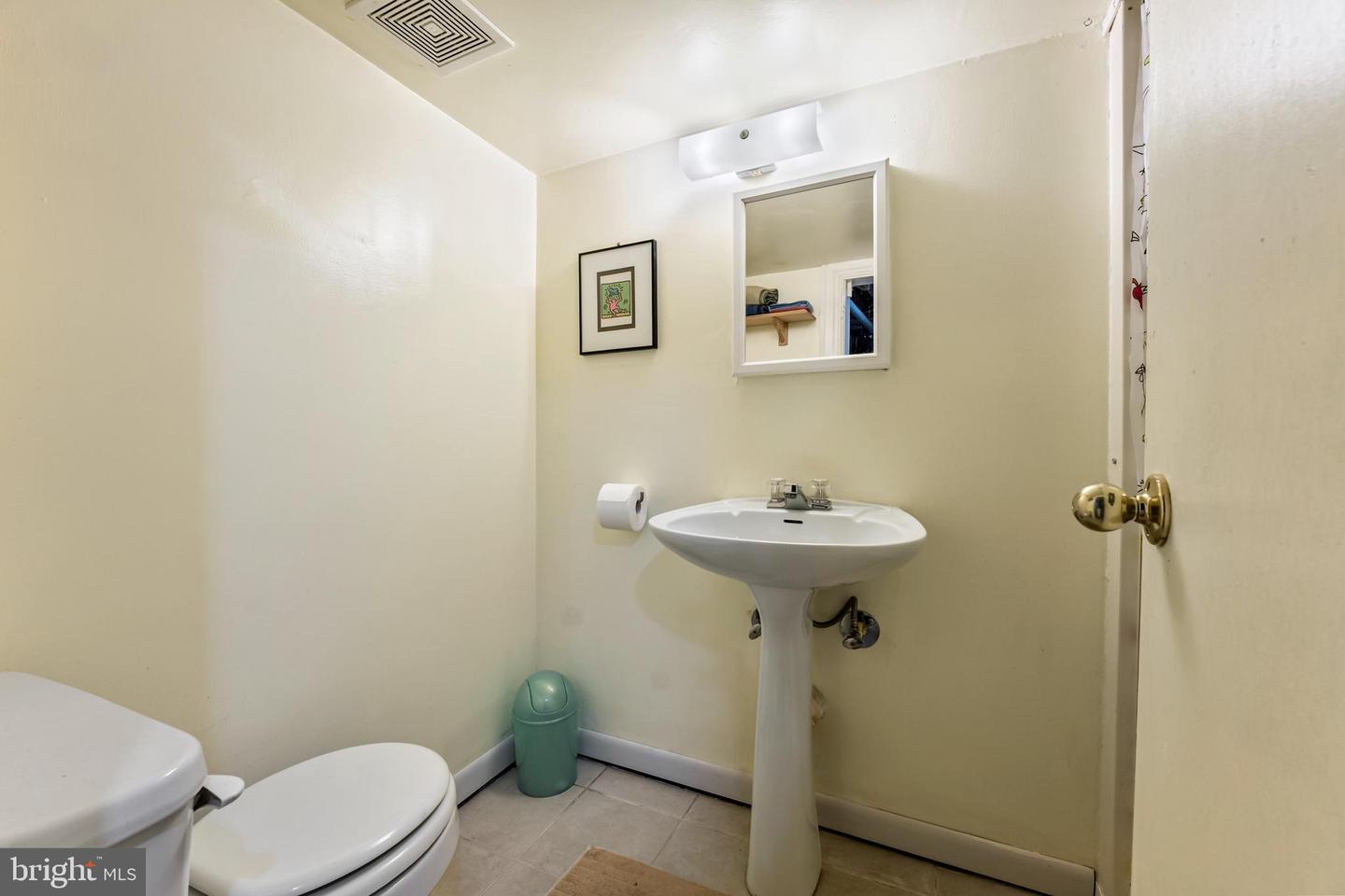 511 TAYLOR ST NW, WASHINGTON, District Of Columbia 20011, 3 Bedrooms Bedrooms, ,3 BathroomsBathrooms,Residential,For sale,511 TAYLOR ST NW,DCDC2192020 MLS # DCDC2192020