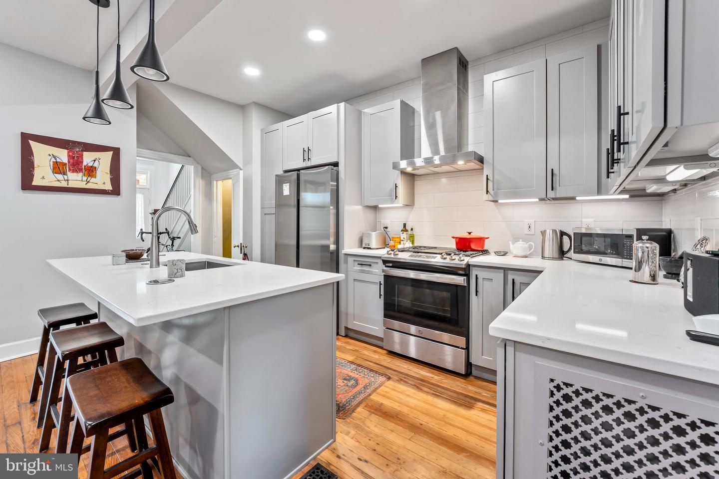 511 TAYLOR ST NW, WASHINGTON, District Of Columbia 20011, 3 Bedrooms Bedrooms, ,3 BathroomsBathrooms,Residential,For sale,511 TAYLOR ST NW,DCDC2192020 MLS # DCDC2192020