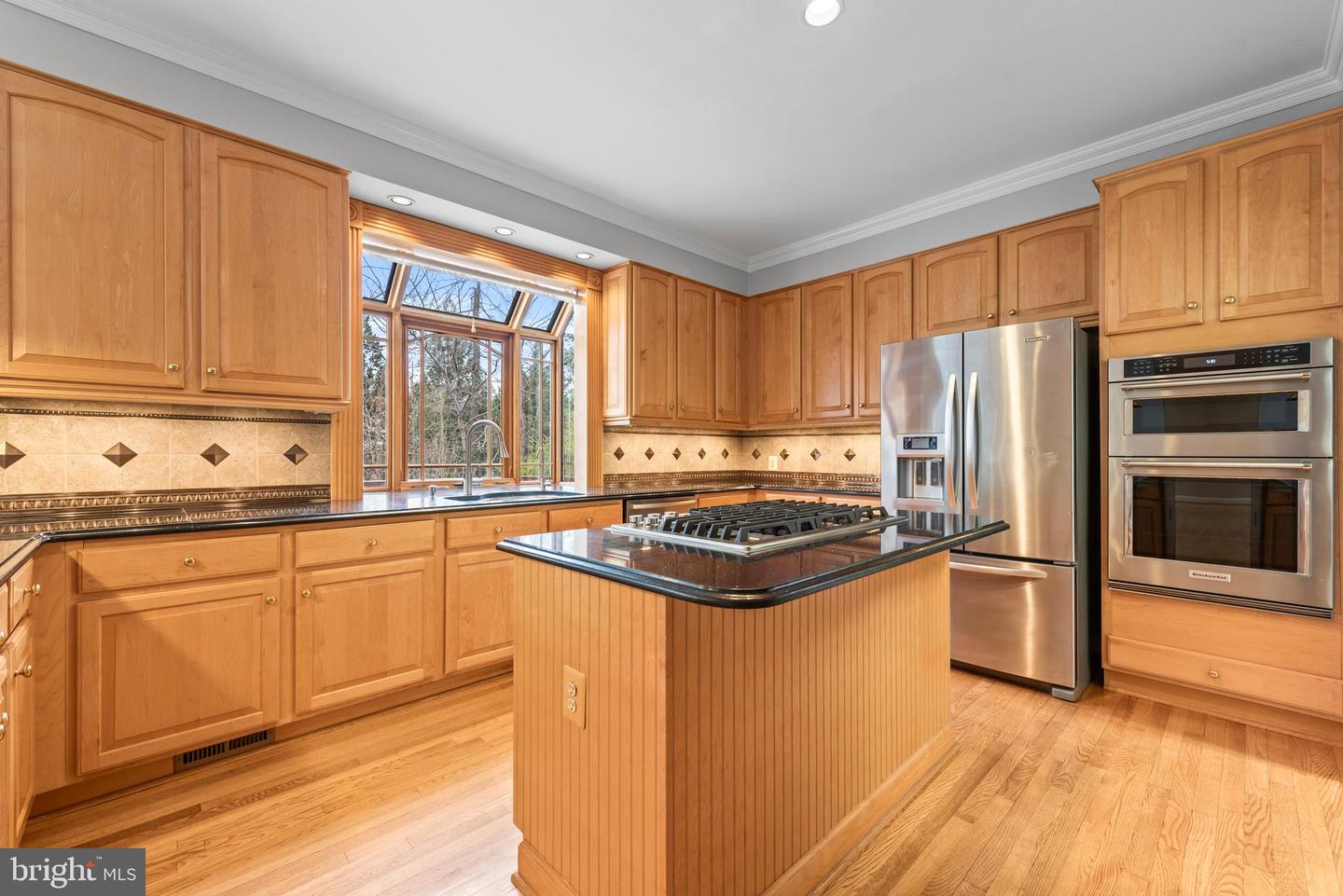 1605 LUPINE DEN CT, VIENNA, Virginia 22182, 6 Bedrooms Bedrooms, ,4 BathroomsBathrooms,Residential,For sale,1605 LUPINE DEN CT,VAFX2230618 MLS # VAFX2230618
