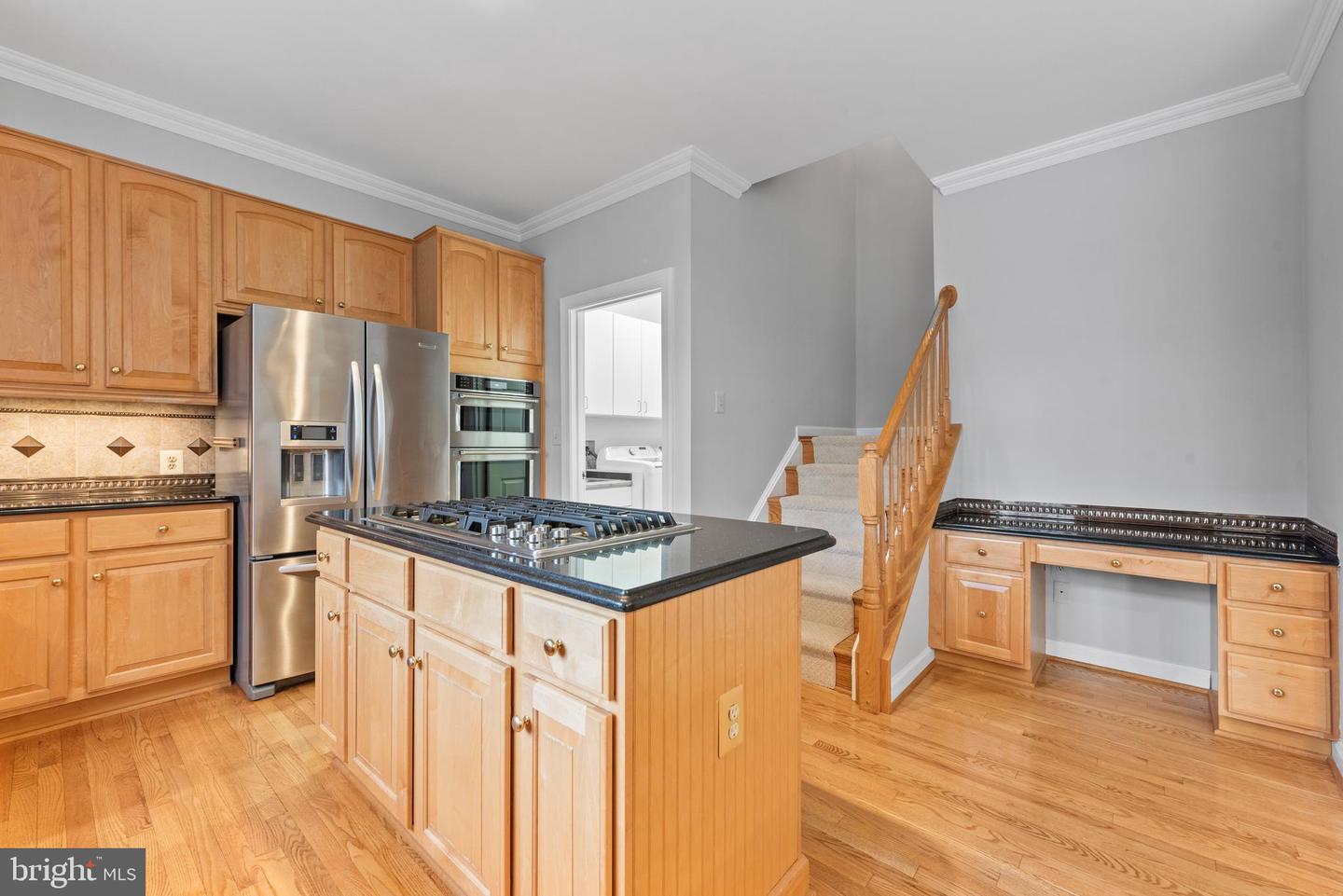 1605 LUPINE DEN CT, VIENNA, Virginia 22182, 6 Bedrooms Bedrooms, ,4 BathroomsBathrooms,Residential,For sale,1605 LUPINE DEN CT,VAFX2230618 MLS # VAFX2230618