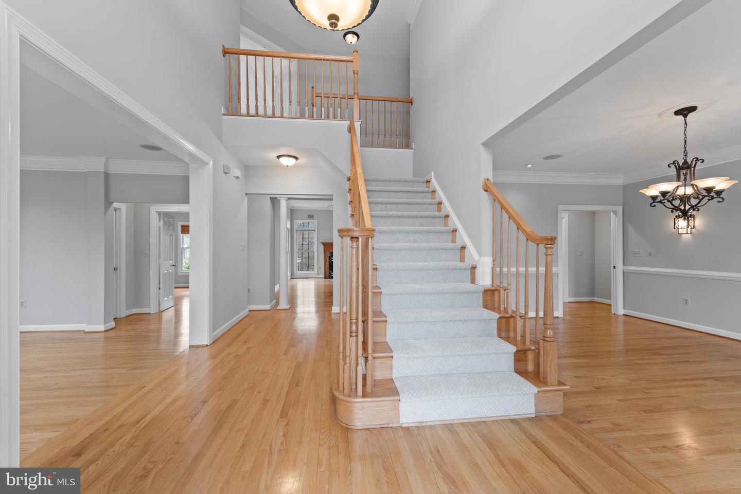 1605 LUPINE DEN CT, VIENNA, Virginia 22182, 6 Bedrooms Bedrooms, ,4 BathroomsBathrooms,Residential,For sale,1605 LUPINE DEN CT,VAFX2230618 MLS # VAFX2230618