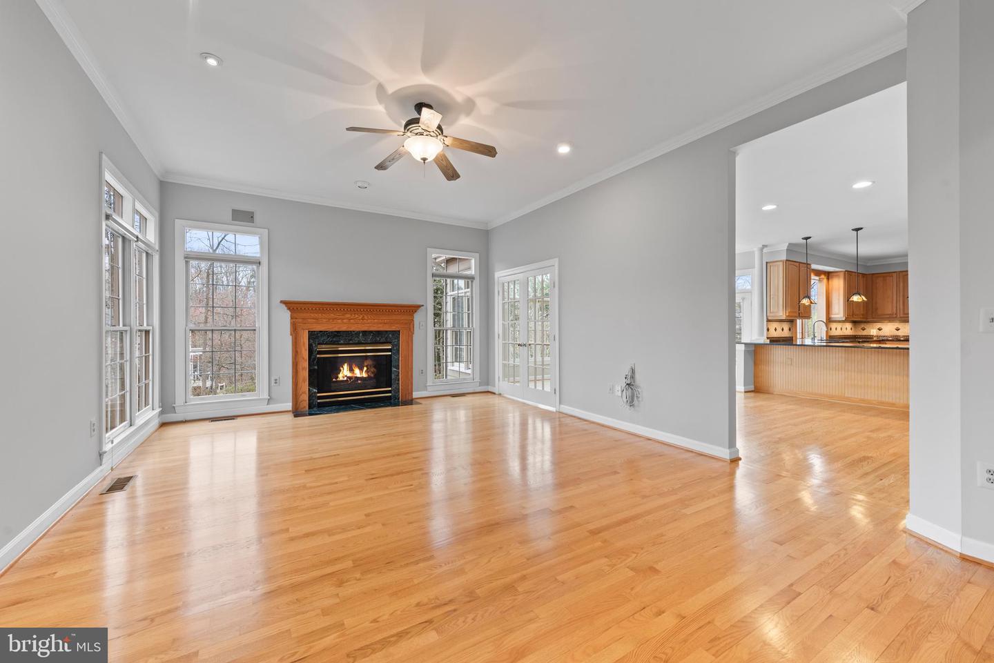 1605 LUPINE DEN CT, VIENNA, Virginia 22182, 6 Bedrooms Bedrooms, ,4 BathroomsBathrooms,Residential,For sale,1605 LUPINE DEN CT,VAFX2230618 MLS # VAFX2230618