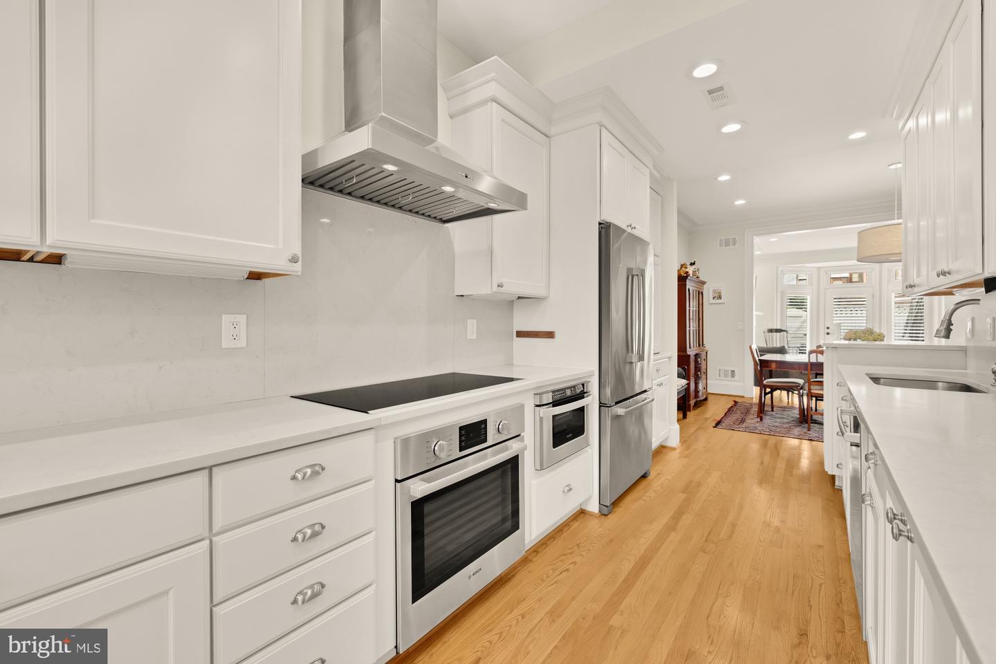 808 CAMERON ST, ALEXANDRIA, Virginia 22314, 3 Bedrooms Bedrooms, ,3 BathroomsBathrooms,Residential,For sale,808 CAMERON ST,VAAX2043488 MLS # VAAX2043488